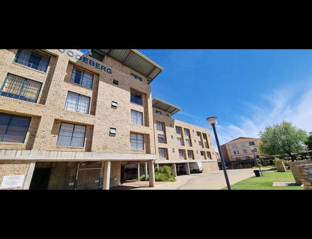 2 BEDROOM PROPERTY TO RENT IN KANNONIERS PARK